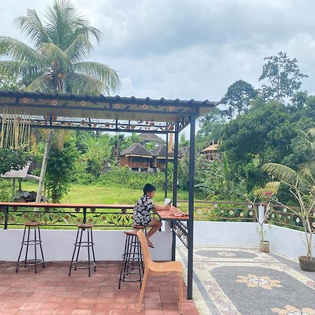 Sri Sedana Homestay Сидемен Экстерьер фото