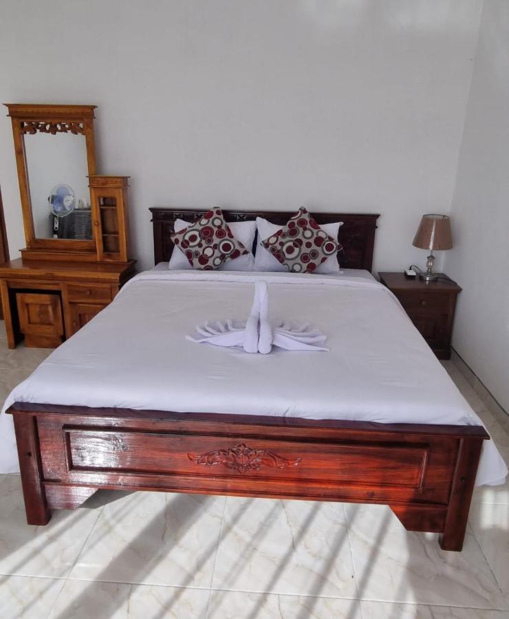 Sri Sedana Homestay Сидемен Экстерьер фото