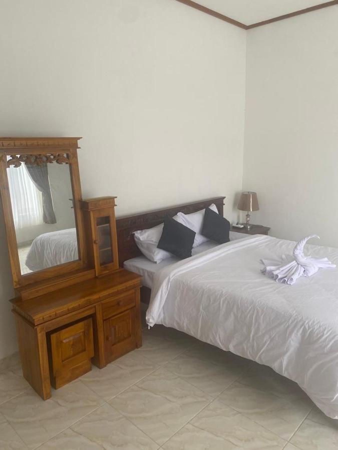 Sri Sedana Homestay Сидемен Экстерьер фото